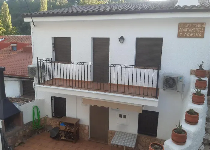 Casas Rurales Casa Noguera